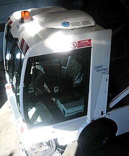 Air-Conditioner Hy-Gloo for vehicle cabins Street Sweeper