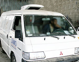 Air-conditioner on a VEHICULE RENAULT KANGOO
