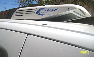 The assemblage of air-conditioner Hy-Gloo G3 version split on a VEHICULE RENAULT KANGOO equipped with a case thermally insulated